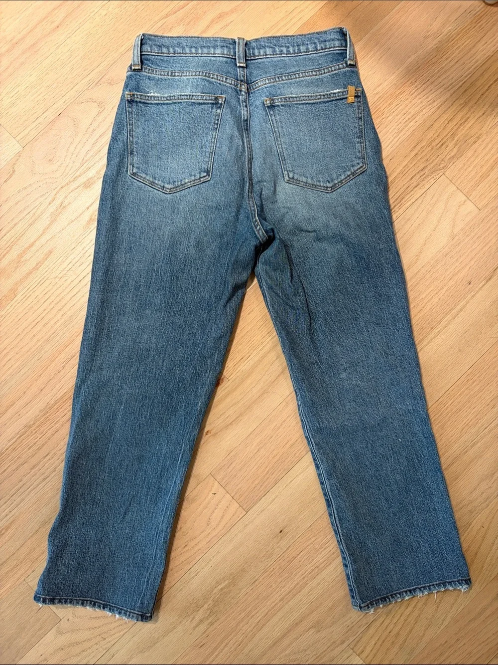 Joe’s Women’s Jeans, The Honor High Rise Vintage Straight cropped, SZ 26